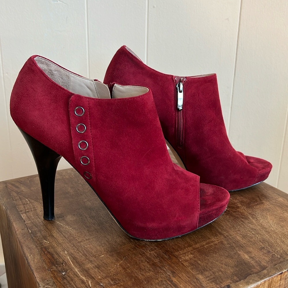 Via Spiga red suede heel booties. Size 9M